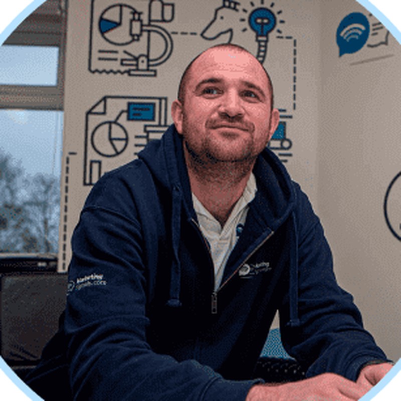 Gareth Hoyle, AEO expert Gareth Hoyle, Managing Director, Marketing Signals · Best AEO Experts 2026 · Marketing the Change